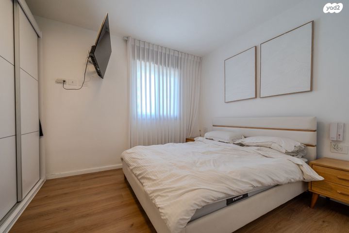 דירה, הקהילה 30, בצוותא, חריש