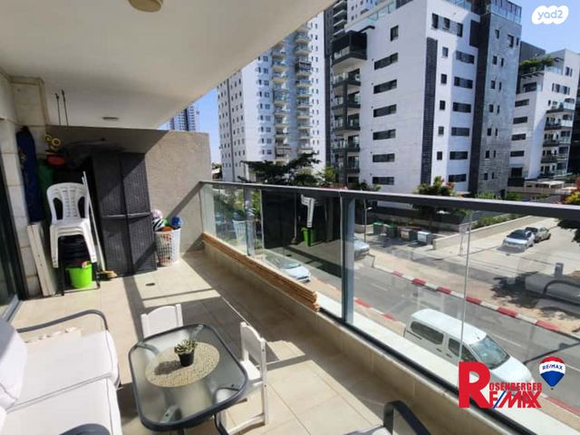 דירה, אורנה פורת 4, הרקפות, ראשון לציון