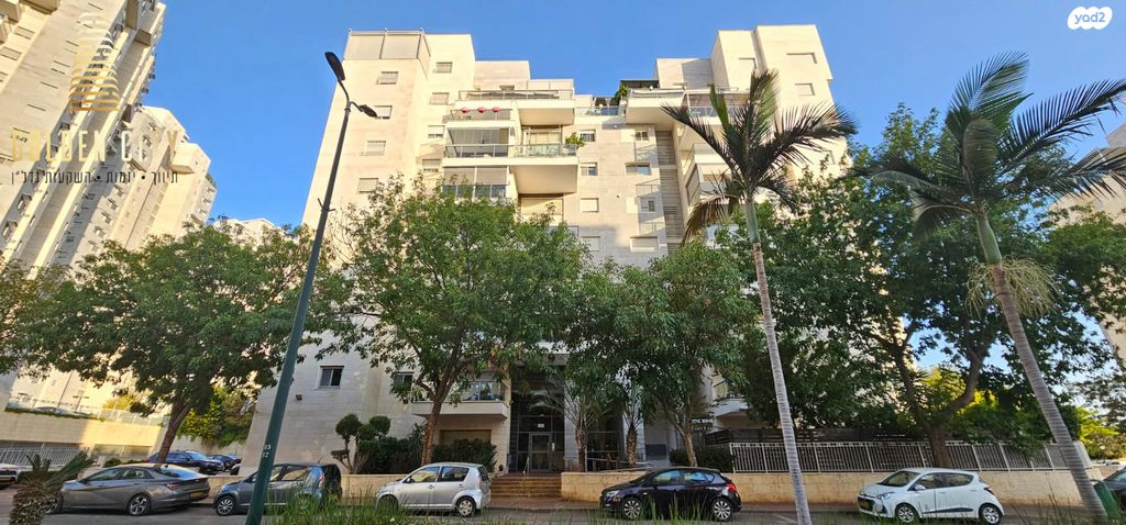 דירה, דרך הפארק 25, קרית השרון, נתניה