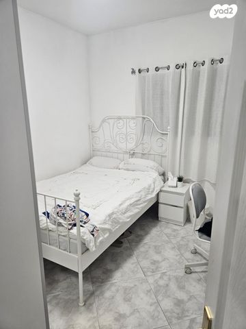 דירה, ברנהרד והרמן צונדק 38, רמות, באר שבע