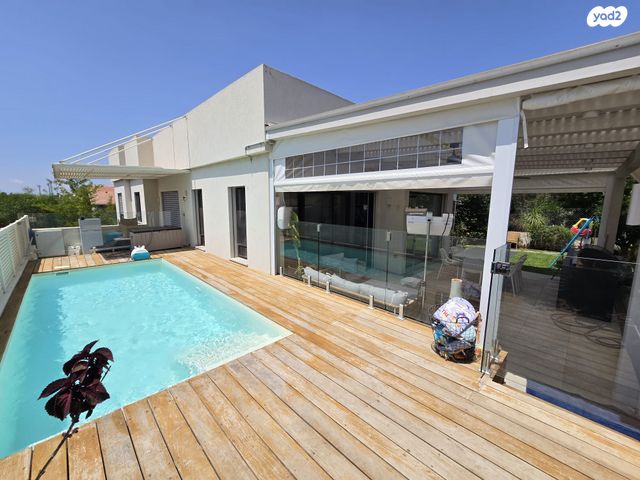 בית פרטי/ קוטג', גדרה