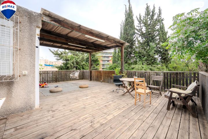 דירה, תל בנימין, רמת גן