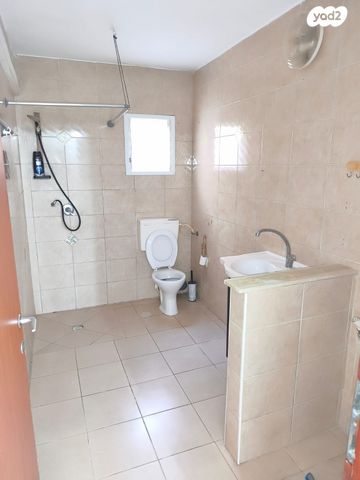 דירת גן, שכון עובדים, עפולה