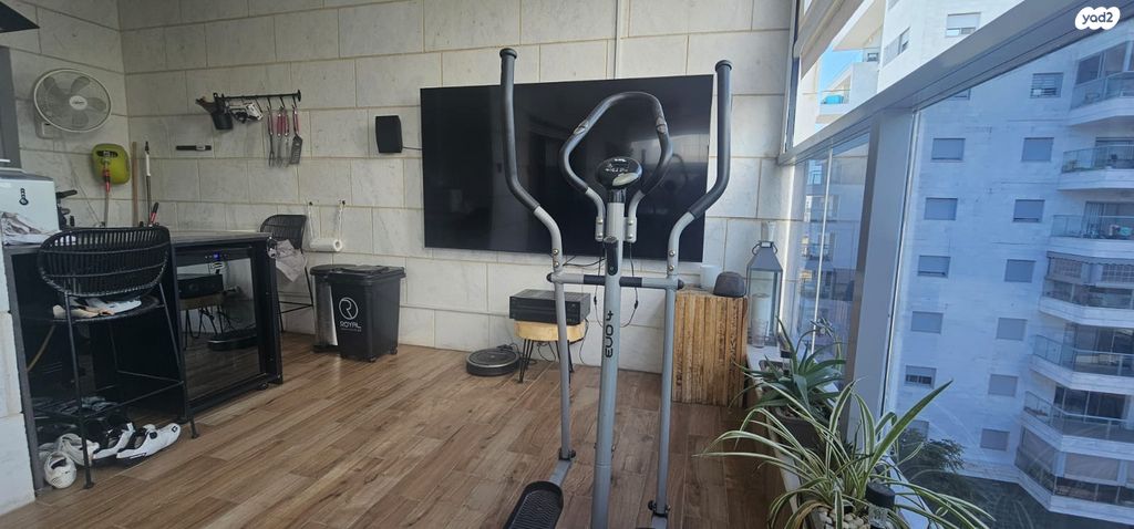 גג/ פנטהאוז, יחידת 101, אריק שרון, נהריה