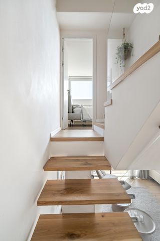 דירה, אלי לנדאו, הרצליה פיתוח, הרצליה