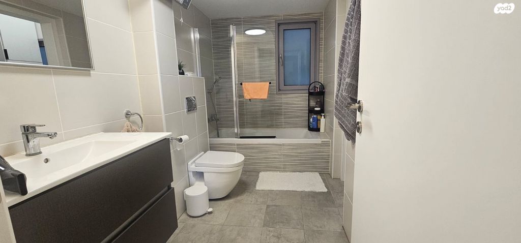 גג/ פנטהאוז, יחידת 101, אריק שרון, נהריה