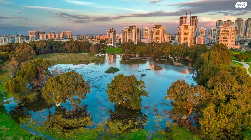 שדרות האגמים 