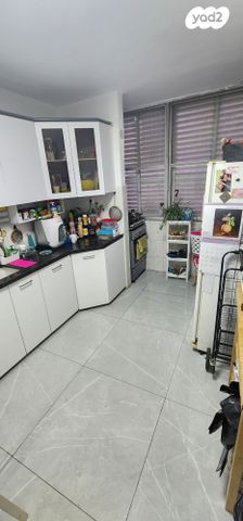 דירה, ז'בוטינסקי, עצמאות יוספטל, בת ים