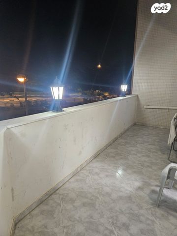 דירה, ברנהרד והרמן צונדק 38, רמות, באר שבע