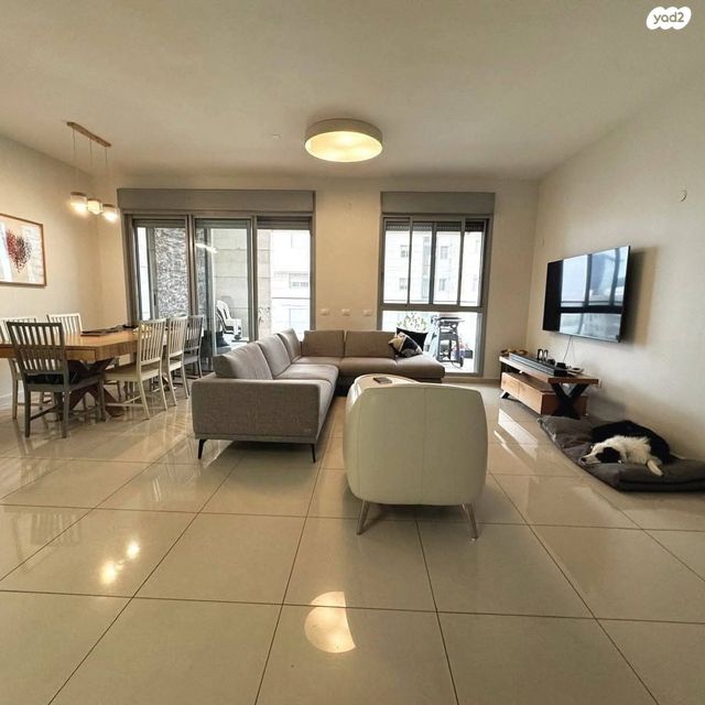 דירה, אפרים קציר, מתחם 1200, הוד השרון