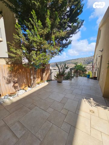 דו משפחתי, הוד הכרמל, דניה, חיפה