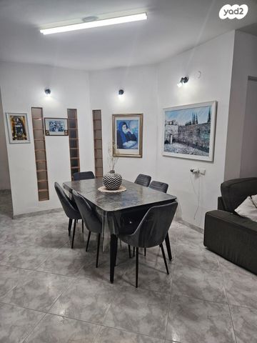 דירה, ברנהרד והרמן צונדק 38, רמות, באר שבע