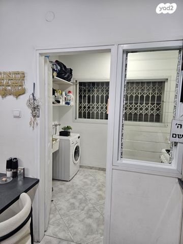 דירה, ברנהרד והרמן צונדק 38, רמות, באר שבע