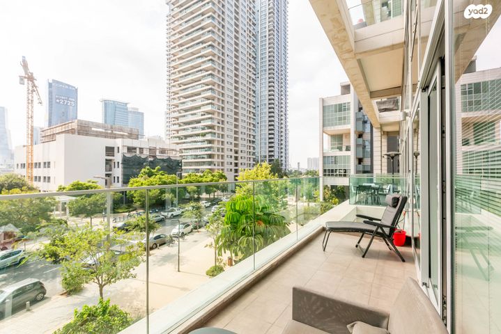 דירה, ניסים אלוני 5, צמרות איילון, פארק צמרת, תל אביב יפו