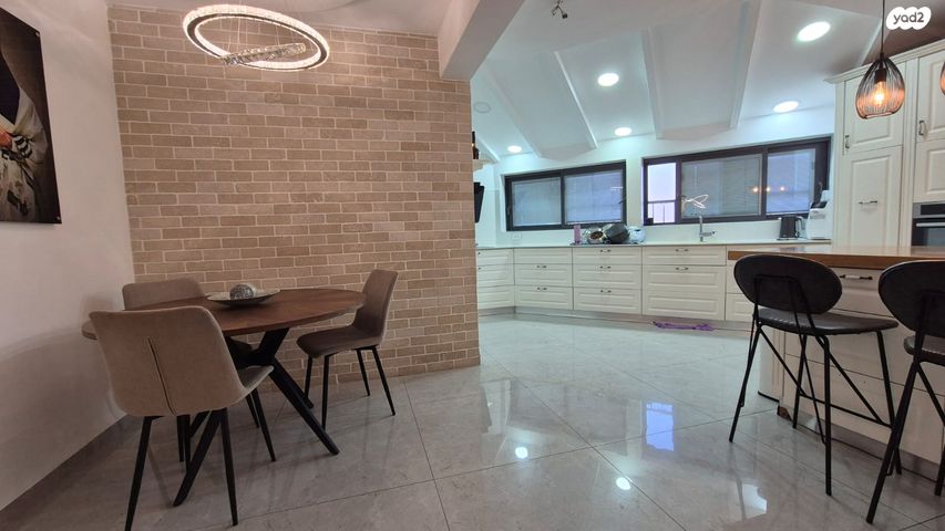 גג/ פנטהאוז, השומר, שיכון עובדים, טבריה