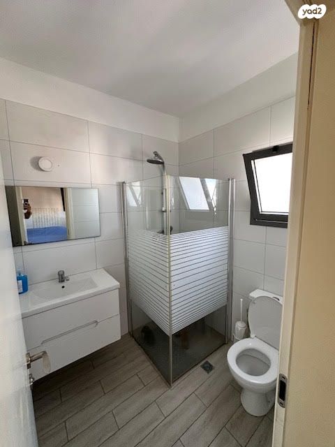 דירה, העצמאות, קרית אתא