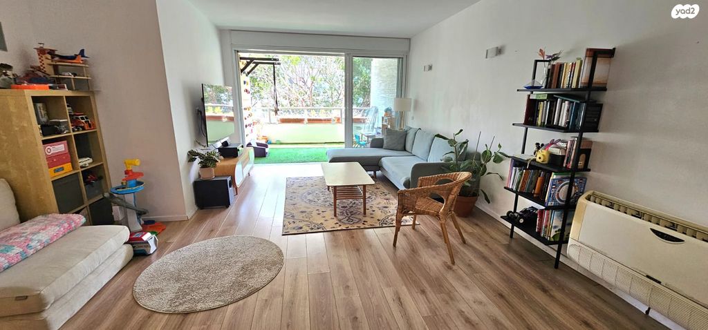 דירה, משאבים 22, רמתיים, הוד השרון