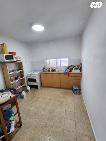 דירה, החצב, רמות יצחק, נשר