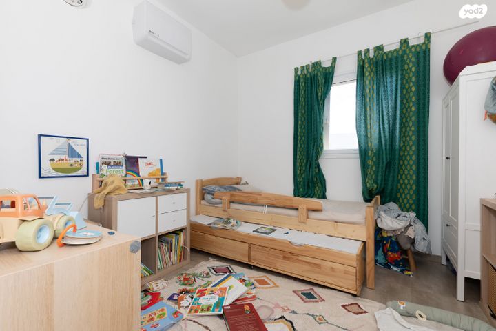 גג/ פנטהאוז, שמואל ירחינאי, צהלון, שיכוני חסכון, תל אביב יפו