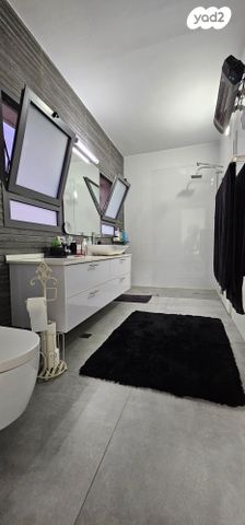 גג/ פנטהאוז, עיר, מרכז העיר, נהריה