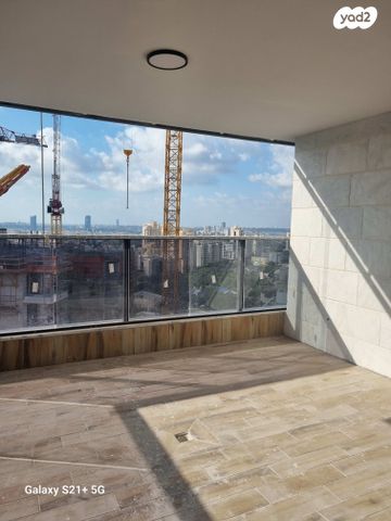 דירה, יצחק שמיר 17, רמת הדר, גבעת שמואל