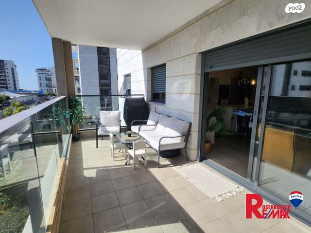 דירה, אורנה פורת 4, הרקפות, ראשון לציון