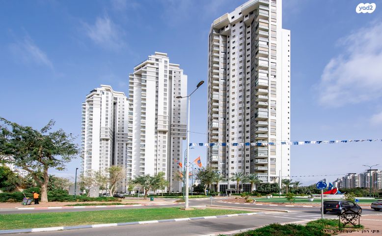 דירה, דווייט דייוויד איזנהאואר 1, אגמים, נתניה