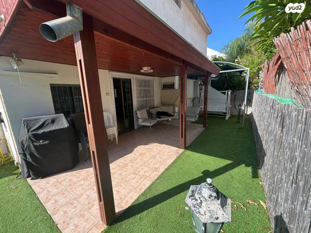 בית פרטי/ קוטג', מזכרת בתיה