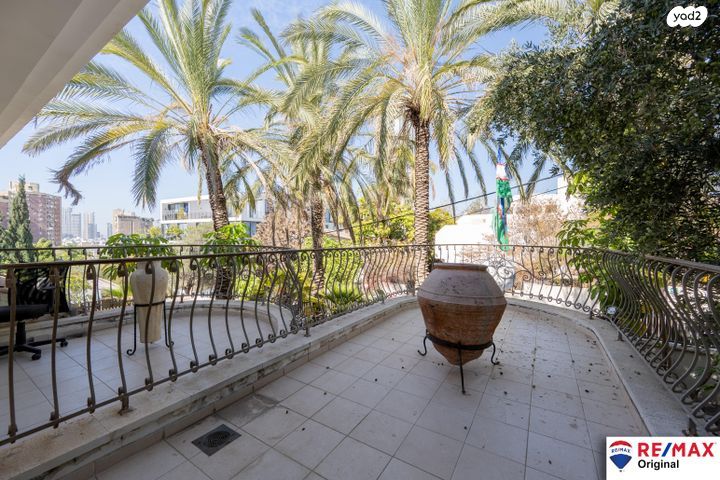 בית פרטי/ קוטג', שכונת בן גוריון, מרכז העיר ג', רמת גן