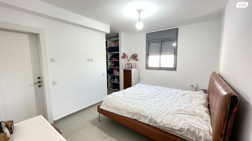 שדרות טום לנטוס 