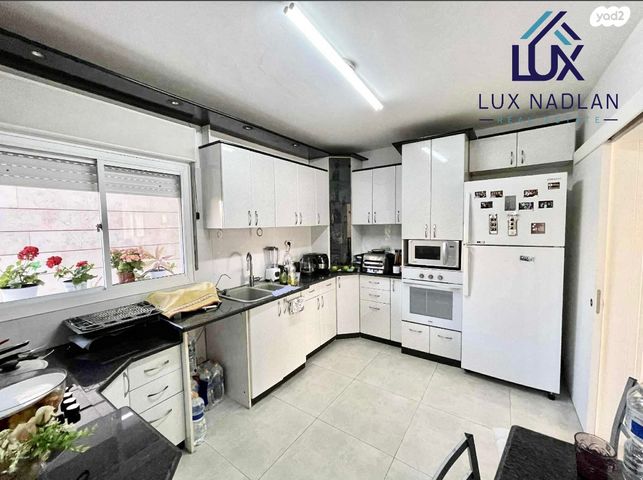 דירה, אמציה המלך, רובע י"ג, אשדוד