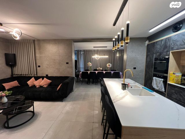 דירת גן, שלום דנינו, נתיבות מערב, נתיבות