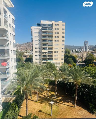 דירה, אלמוג, גלי כרמל, טירת כרמל