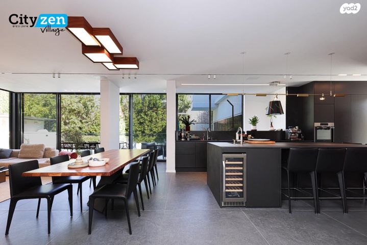 דו משפחתי, אבן יהודה