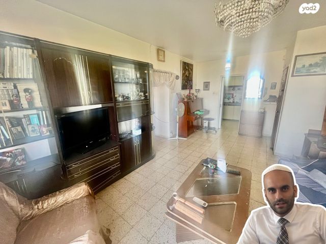 דירה, קדושי דמשק, קרית אליעזר, חיפה