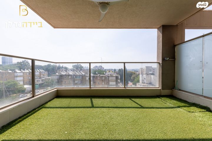 דירה, אבן גבירול, רחובות