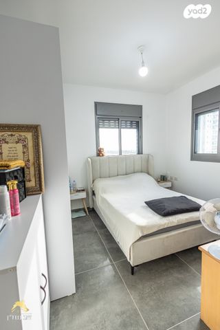 דירה, האנפה 11, החותרים, טירת כרמל