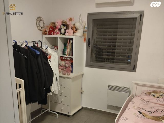 דירה, הארי טרומן, רמות, ירושלים