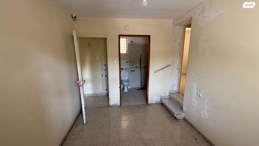 דירה, הרצל, שאר העיר, קרית עקרון