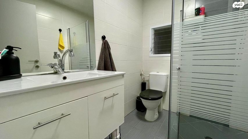 דירה, חזקיה המלך, רובע י"ג, אשדוד