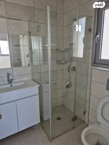 דירה, נווה זמר, רעננה