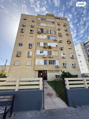 דירה, שדרות משה שרת 81, קרית ים ב', קרית ים