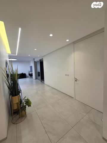 דירה, משה הס, מרכז העיר, קרית אתא