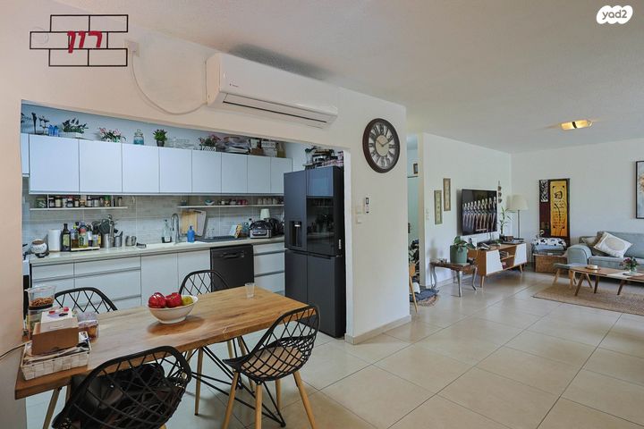 דירה, מנדס, קרית קריניצי, רמת גן