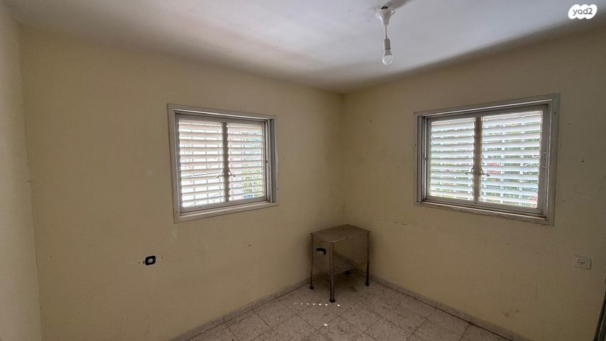 דירה, הרצל, שאר העיר, קרית עקרון