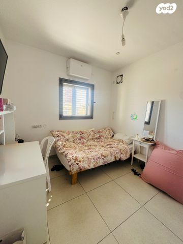 דירה, אלמוג, גלי כרמל, טירת כרמל