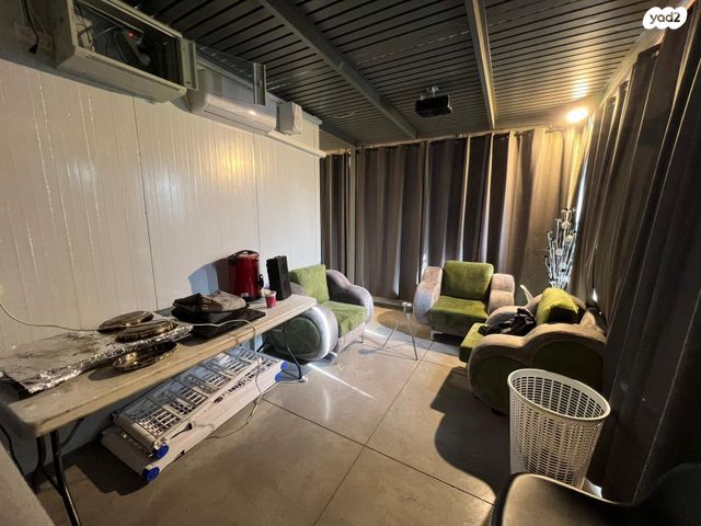 דירת גן, שלום דנינו, נתיבות מערב, נתיבות