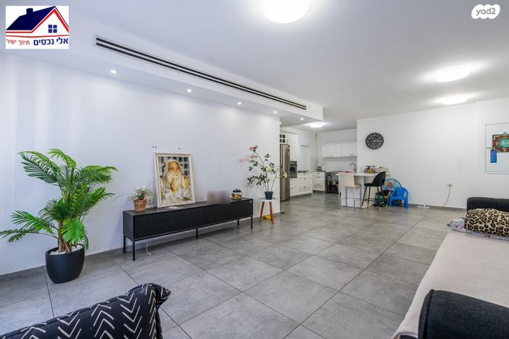 דירה, תנופה 6, מעו"ף, חריש