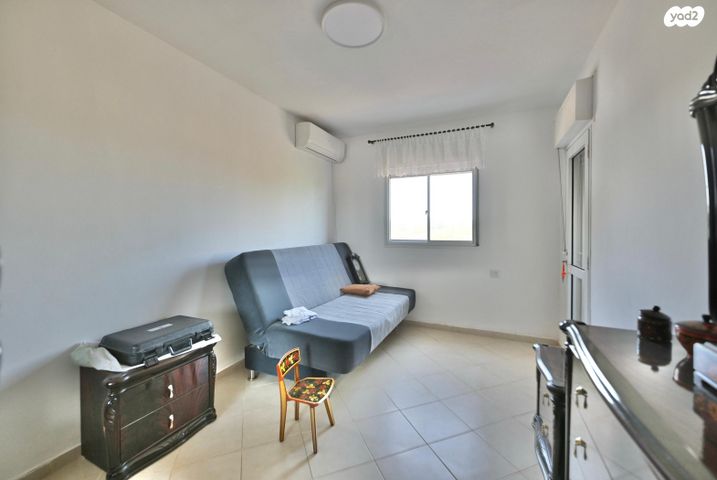 דירה, אבן גבירול, רחובות