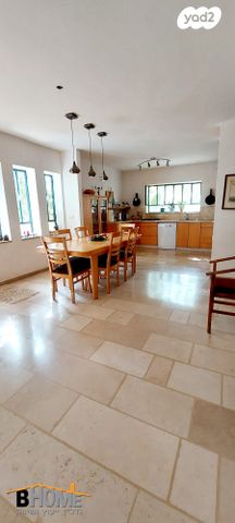 בית פרטי/ קוטג', קדימה צורן